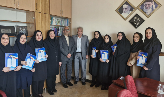 تجلیل از کارکنان مامایی معاونت بهداشت دانشگاه بمناسبت روز جهانی ماما