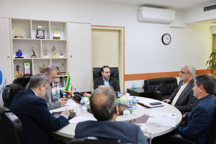 دیدار معاونین بهداشت و توسعه دانشگاه علوم پزشکی اردبیل با معاون بهداشت وزارت بهداشت ،درمان و آموزش پزشکی
